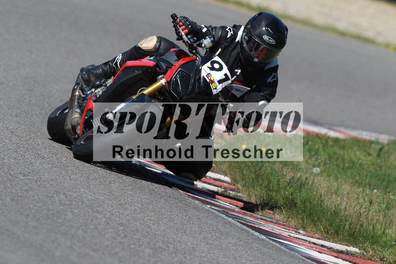 Archiv-2022/07 16.04.2022 Speer Racing ADR/Gruppe gelb/91